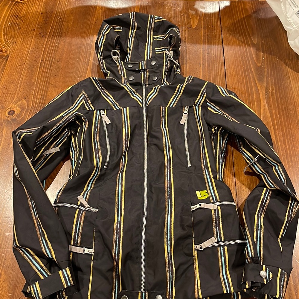 Burton womens elevation gmp snowboard jacket